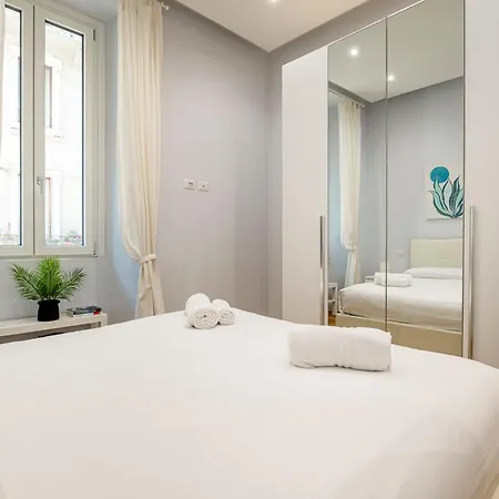 Apartment Plinio 33