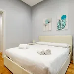 Plinio 33 * Milan